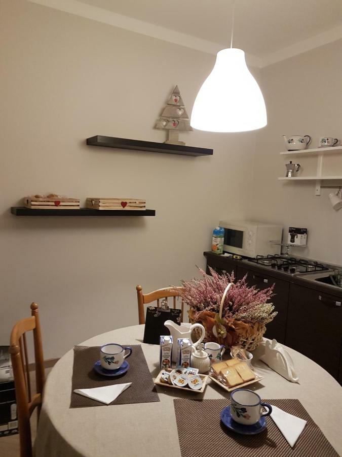 B&B Tre Passi Dalla Torre Монтесаркьо Экстерьер фото